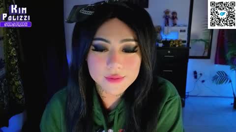 Snapshot of kimberlygati2 chatting on 11.11.25 Kimberly Polizzi online show from 11.11.25