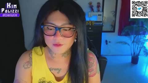 Snapshot of kimberlygati2 chatting on 11.20.25 Kimberly Polizzi online show from 11.20.25