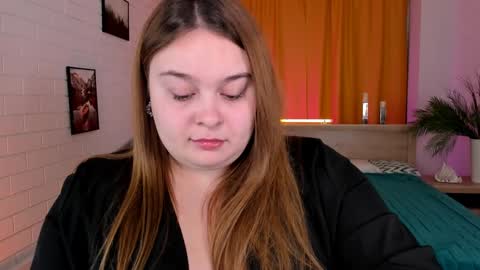 Snapshot of kimberlymaran chatting on 12.10.24 The one that you wont be able to forget online show from 12.10.24