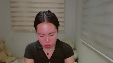 Snapshot of kimbratx chatting on 12.22.24 kimbratx online show from 12.22.24