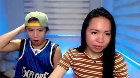 Snapshot of kimbratx chatting on 01.21.25 kimbratx online show from 01.21.25