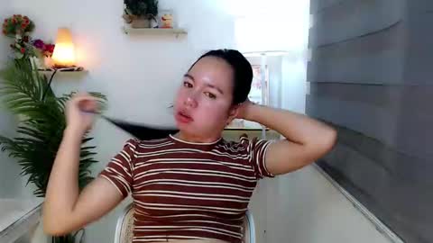 Snapshot of kimbratx chatting on 10.12.25 kimbratx online show from 10.12.25