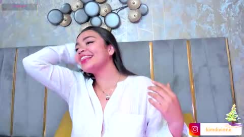  KIM  online show from 11.26.25