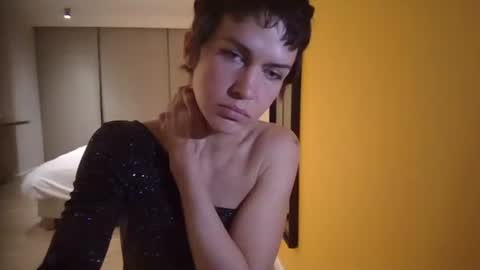 Snapshot of kimdiamondz chatting on 01.11.26 Kim online show from 01.11.26