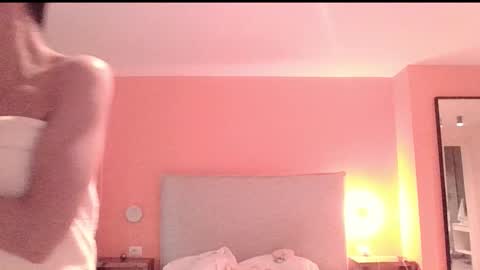 Snapshot of kimdiamondz chatting on 01.14.26 Kim online show from 01.14.26