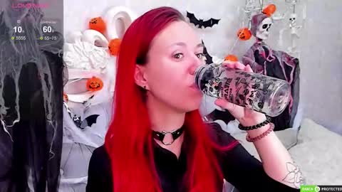 KimForman online show from 10.27.25