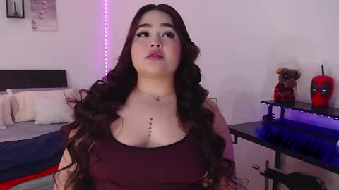 Snapshot of kimgeorgia chatting on 01.29.25 KimGeorgia online show from 01.29.25