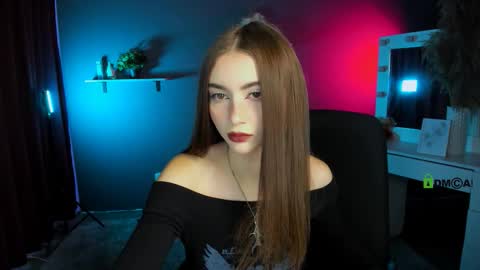 kimi_glow online show from 09.25.25