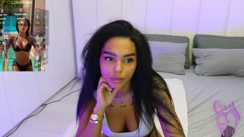 Kim online show from 02.10.25