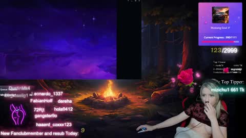 Snapshot of kimilee22 chatting on 01.25.25 Wolfs Girl online show from 01.25.25