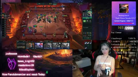 Snapshot of kimilee22 chatting on 01.30.25 Wolfs Girl online show from 01.30.25