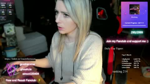 Snapshot of kimilee22 chatting on 03.06.25 Wolfs Girl online show from 03.06.25