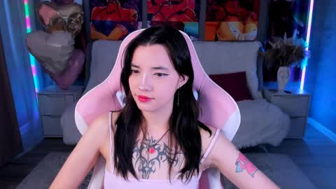 kimm wong online show from 04.03.26