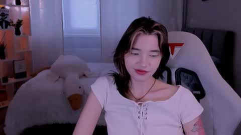 Snapshot of kimm_wong chatting on 06.12.26 kimm wong online show from 06.12.26