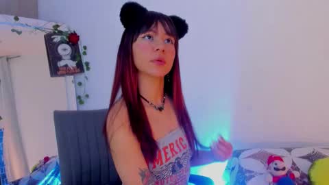 Snapshot of kimmcarter chatting on 11.02.25 Kimm online show from 11.02.25