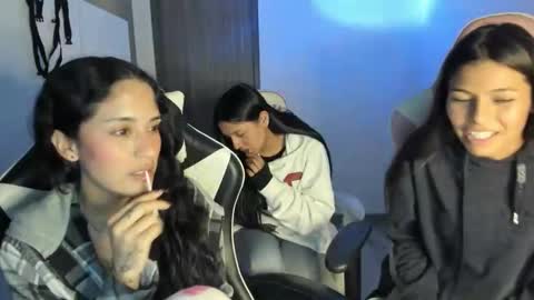 kimmi online show from 11.05.25