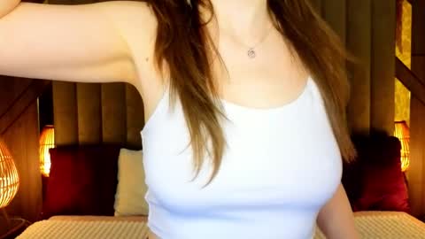 Snapshot of kimmmli chatting on 04.30.26 Margo online show from 04.30.26