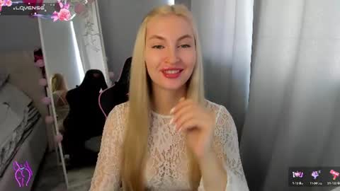Snapshot of kimmy1_powell chatting on 07.17.26 kimmy1_powell online show from 07.17.26