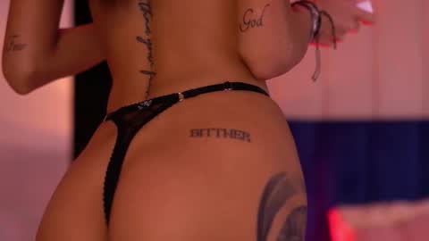 Kim online show from 12.15.25