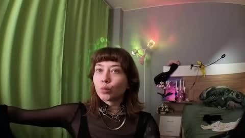 kina_ka online show from 10.31.25