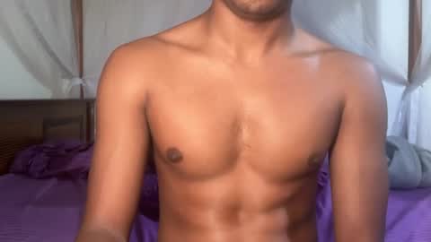 Snapshot of kinda_horny_right_now chatting on 07.01.26 Isaac online show from 07.01.26