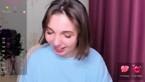 Snapshot of kindhazelhere_ chatting on 01.06.25 Hazel online show from 01.06.25
