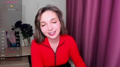 Snapshot of kindhazelhere_ chatting on 01.28.25 Hazel online show from 01.28.25
