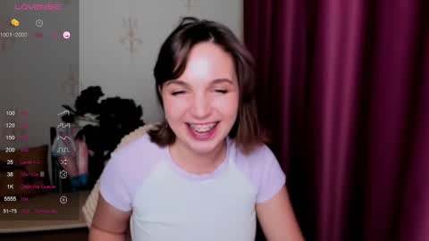 Snapshot of kindhazelhere_ chatting on 02.22.25 Hazel online show from 02.22.25