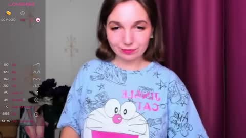 Snapshot of kindhazelhere_ chatting on 03.12.25 Hazel online show from 03.12.25