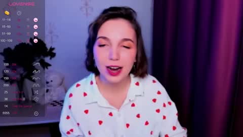 Snapshot of kindhazelhere_ chatting on 11.14.25 Hazel online show from 11.14.25