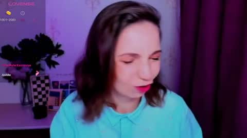 Snapshot of kindhazelhere_ chatting on 06.28.26 Hazel online show from 06.28.26
