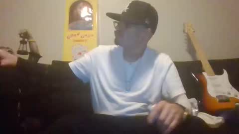 Snapshot of king761987 chatting on 10.22.25 king761987 online show from 10.22.25