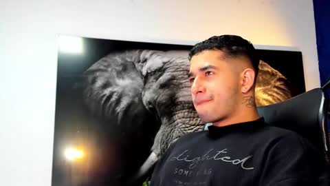 Angel Falconer online show from 11.26.25