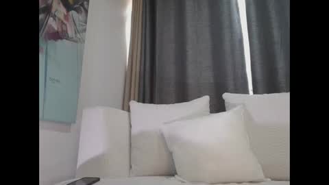 Angel Falconer online show from 02.12.26