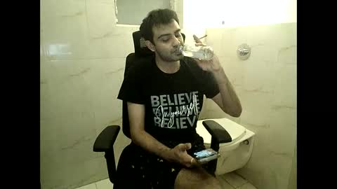 Snapshot of king_kong_india3 chatting on 02.01.26 Jay online show from 02.01.26