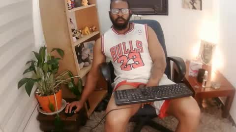 Malik  online show from 11.11.25