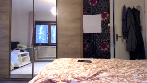 sexysexyhotwetpinkredpussy online show from 07.05.26