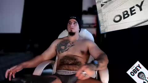 King Bear online show from 02.16.25