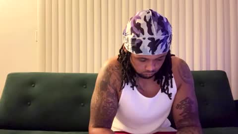 Snapshot of kingdabiggest chatting on 09.28.25 KingDaBiggest online show from 09.28.25