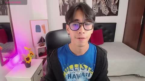 kingdanny_8 online show from 11.05.25