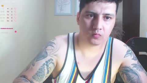 Snapshot of kingdominico chatting on 02.12.25 kingdominico online show from 02.12.25