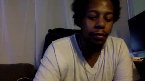 Snapshot of kinglibra420 chatting on 12.09.24 loyal fuck online show from 12.09.24