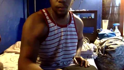 Snapshot of kinglibra420 chatting on 01.10.25 loyal fuck online show from 01.10.25