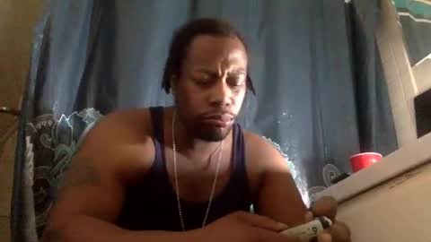 Snapshot of kinglibra420 chatting on 11.01.25 loyal fuck online show from 11.01.25