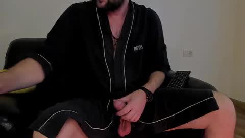 The King online show from 10.23.25