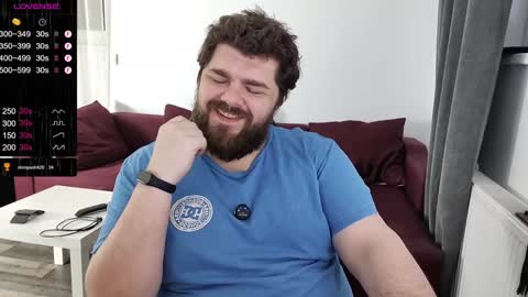 Snapshot of kingmarti chatting on 12.19.24 Marti online show from 12.19.24