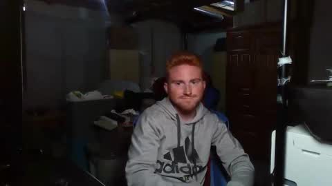 Snapshot of kingoffootfetish chatting on 09.10.25 Master King Tommy online show from 09.10.25