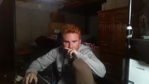 Snapshot of kingoffootfetish chatting on 09.17.25 Master King Tommy online show from 09.17.25