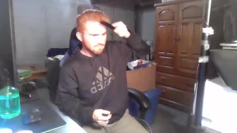 Snapshot of kingoffootfetish chatting on 10.07.25 Master King Tommy online show from 10.07.25