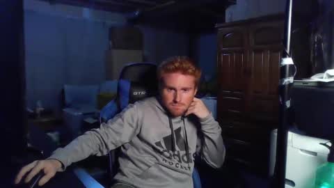 Snapshot of kingoffootfetish chatting on 10.20.25 Master King Tommy online show from 10.20.25